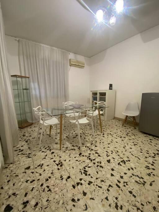 Apartment White-apartment Neapel
